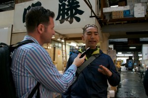 Shinji at Tsukiji Dolinsky 2