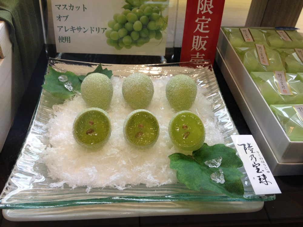 depachika sugar grapes