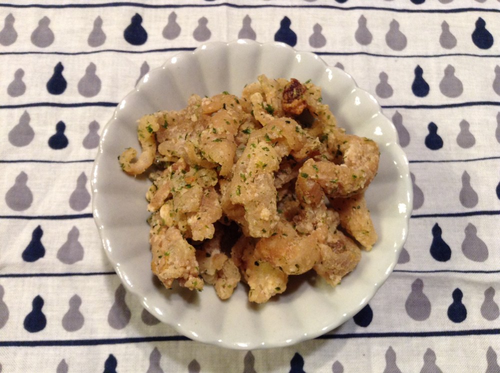 Deep-fried chicken skin