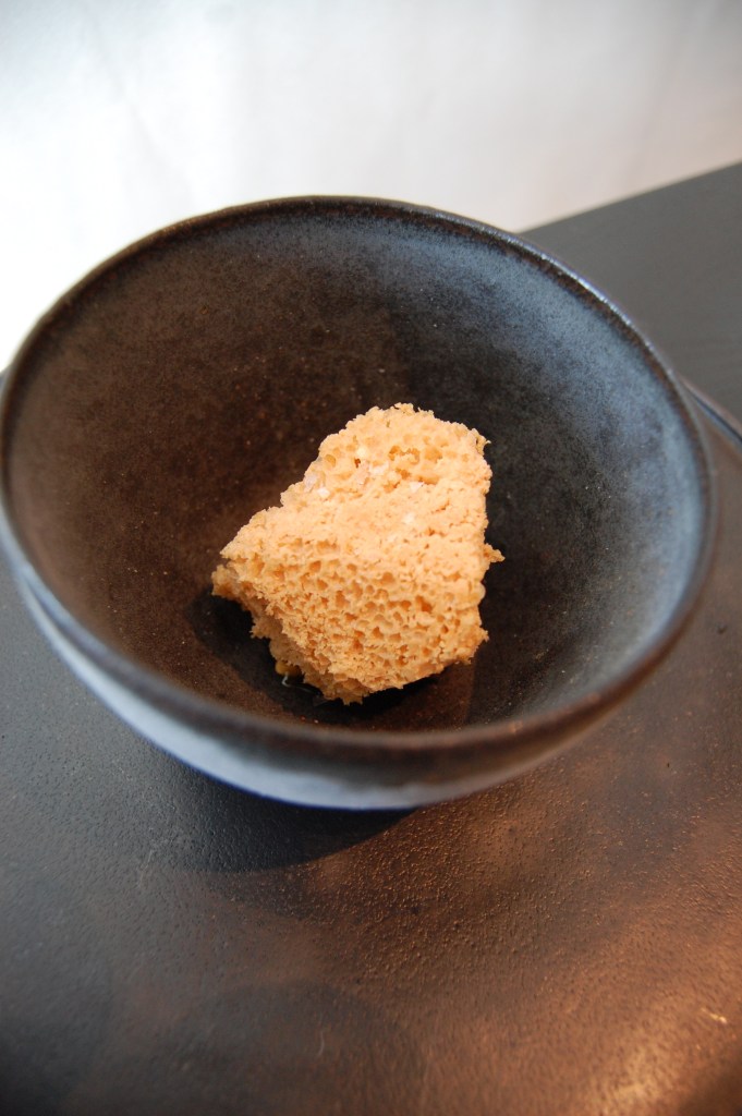 二日間乾燥させた帆立　ブナの実と昆布の香り